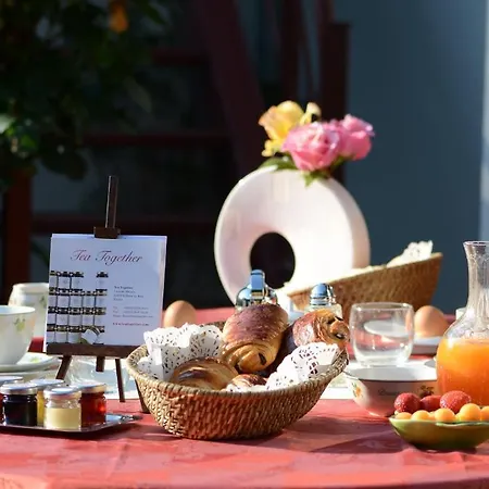 La Coulonniere Bed & Breakfast *